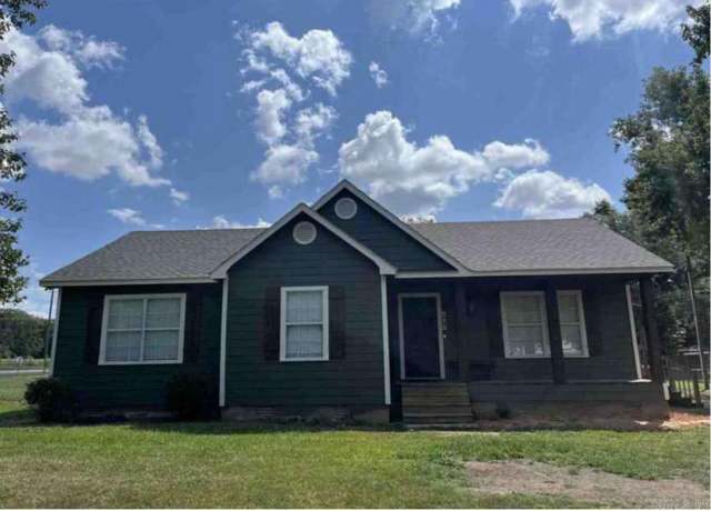 Property at 513 Charlie Loop, Lonoke, AR 72086, 3 beds, 2 baths
