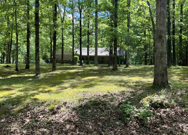 Property at 6800 Village Dr, Pine Bluff, AR 71603, 3 beds, 2 baths