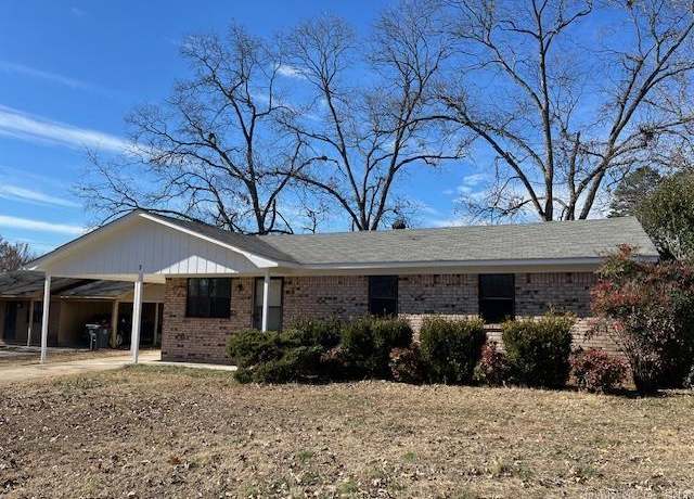 Property at 3 Robbye Ln, Searcy, AR 72033, 3 beds, 1 bath