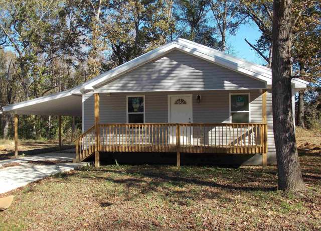 Property at 128 Lynn St, Judsonia, AR 72081, 3 beds, 2 baths