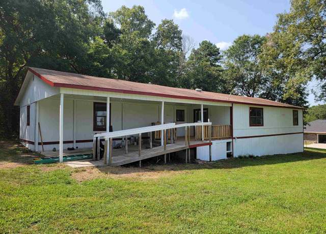 Property at 138 Davis Ln, Mena, AR 71953, 4 beds, 2 baths