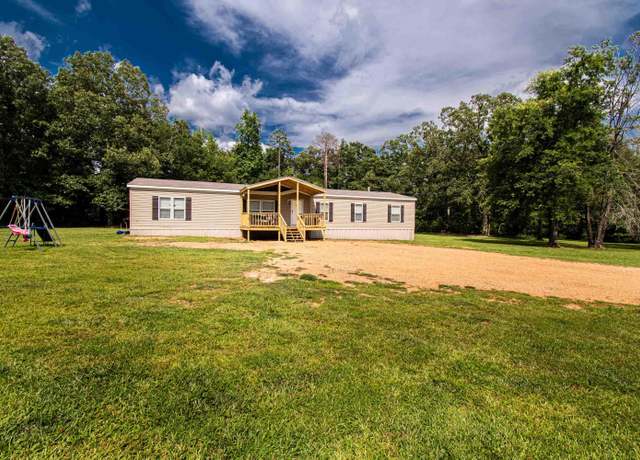 Property at 127 Victoria Dr, Star City, AR 71667, 4 beds, 2 baths