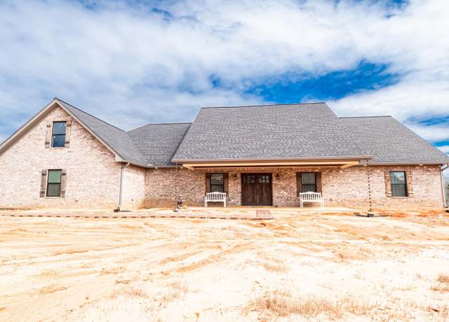 Property at 5838 Grayce Ln, El Dorado, AR 71730, 3 beds, 2 baths