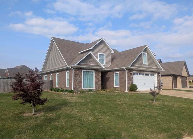 Property at 4200 Villa Cv, Jonesboro, AR 72401, 5 beds, 3 baths