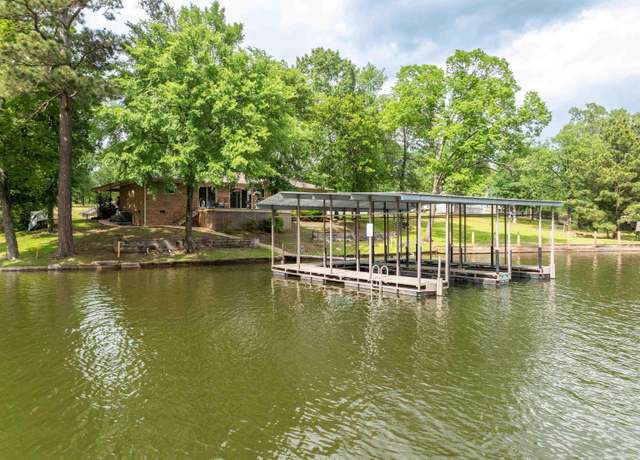 Property at 256 Morphew Rd, Hot Springs, AR 71913, 3 beds, 2.5 baths