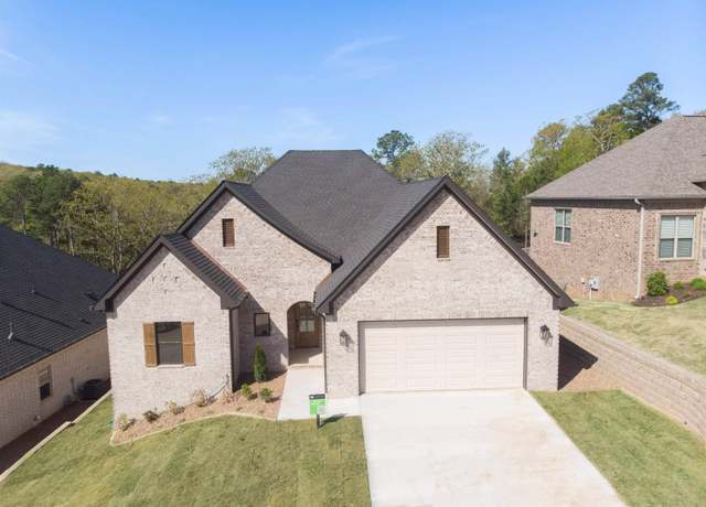 Property at 143 Ridgeview Trl, Maumelle, AR 72113, 4 beds, 3 baths
