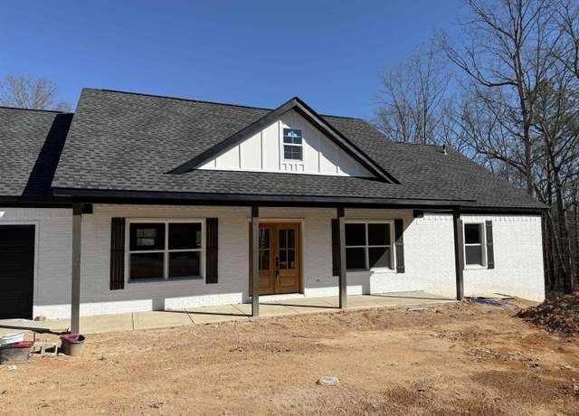 Property at 6524 Castle Ridge Dr, Benton, AR 72019, 4 beds, 2 baths