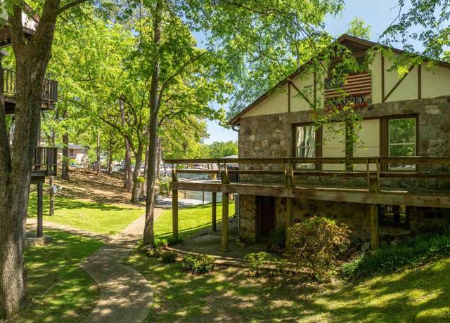 Property at 1139 Twin Pts, Hot Springs, AR 71913, 3 beds, 3.5 baths