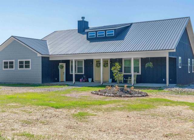 Property at 279 Low Peak Rd, Hot Springs, AR 71909, 4 beds, 3 baths