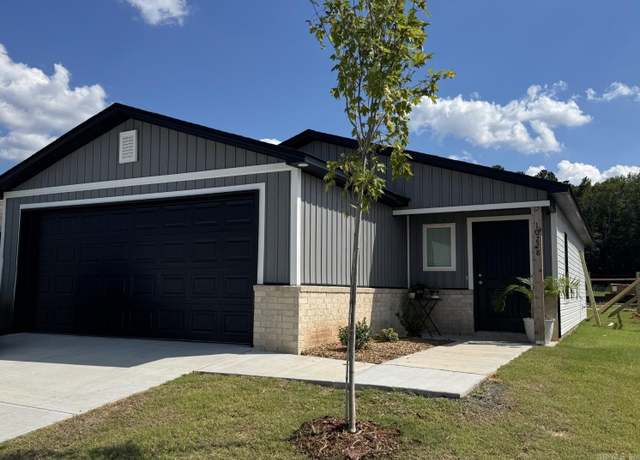 Property at 10228 Marilyn Dr, North Little Rock, AR 72113, 2 beds, 2 baths