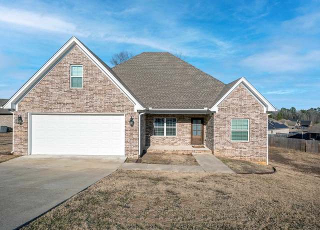 Property at 17012 Willow Creek Dr, North Little Rock, AR 72120, 5 beds, 2 baths