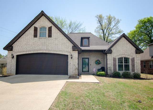 Property at 5617 Viney Creek Ln, Jonesboro, AR 72404, 4 beds, 3 baths