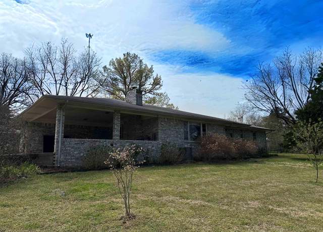 Property at 40 Sutton Ln, Batesville, AR 72501, 3 beds, 3 baths