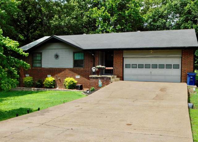 Property at 1505 Katherine Dr, Mountain Home, AR 72653, 3 beds, 2 baths