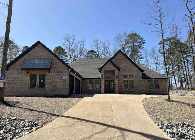 Property at 3 Alcazaba Way, Hot Springs Village, AR 71909, 3 beds, 2.5 baths