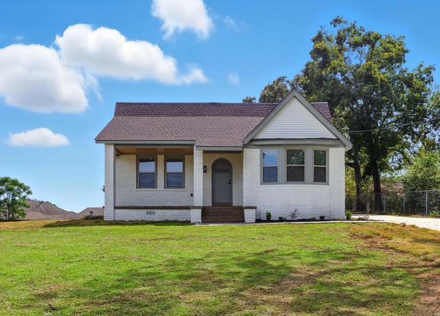 Property at 1300 E Maryland Ave, Sherwood, AR 72120, 4 beds, 2 baths