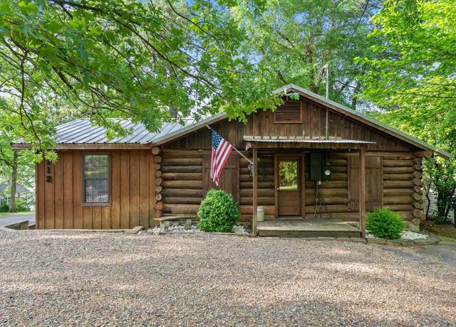 Property at 112 Fairchild Pt, Hot Springs, AR 71901, 3 beds, 1.5 baths