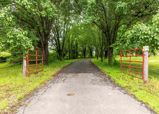 Property at 2814 Lower Etta Rd, Malvern, AR 72104, 2 beds, 2 baths