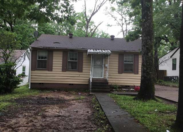 Property at 2502 S Tyler St, Little Rock, AR 72204, 3 beds, 2 baths