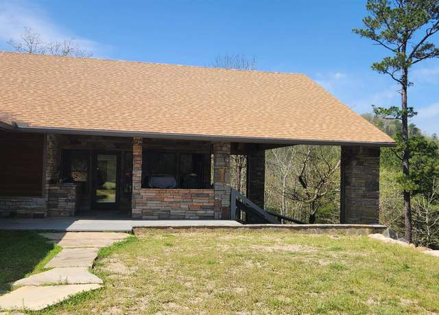 Property at 110 Lizard Ln, Story, AR 71970, 2 beds, 2 baths