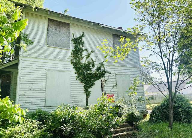 Property at 2211 W 17th St, Little Rock, AR 72202, 3 beds, 1.5 baths