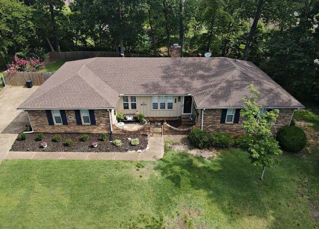 Property at 309 Forrest Park Dr, Arkadelphia, AR 71923, 3 beds, 2 baths