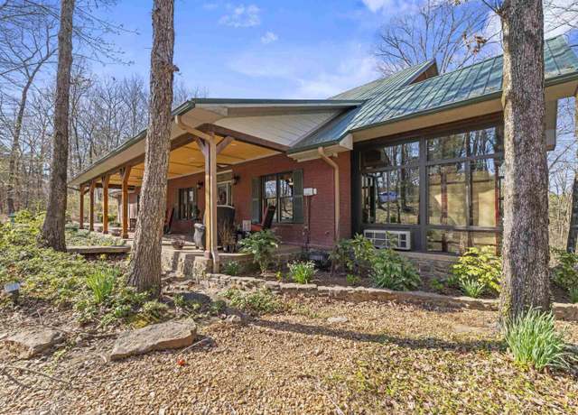 Property at 35 Dianes Loop, Heber Springs, AR 72543, 2 beds, 2 baths