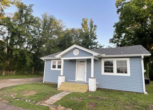 Property at 1437 Lincoln St, Arkadelphia, AR 71923, 3 beds, 2 baths