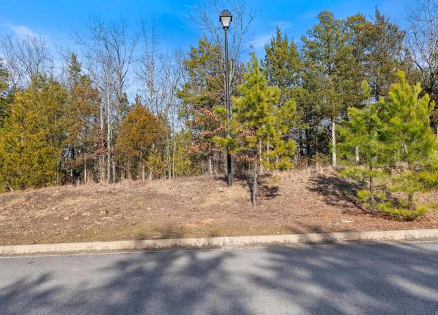 Property at 960 Timber Knoll Dr, Conway, AR 72034