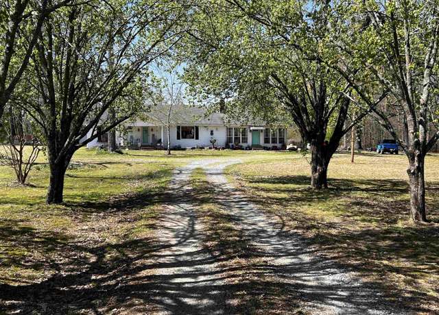 Property at 14160 W Hwy 54, Pine Bluff, AR 71603, 3 beds, 2 baths