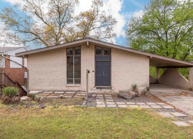 Property at 9805 Brooks Ln, Little Rock, AR 72205, 4 beds, 2 baths