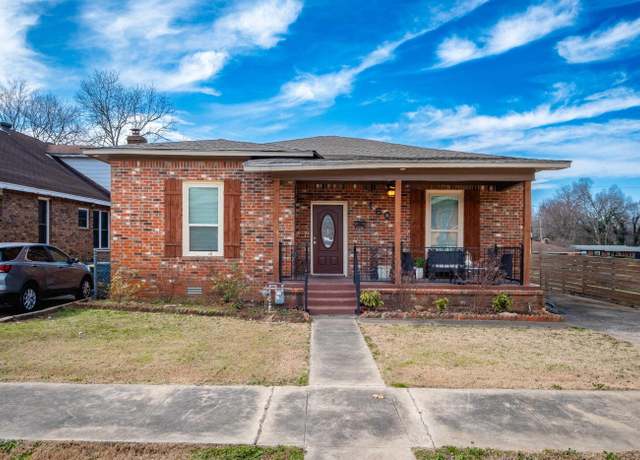 Property at 1608 S Cross St, Little Rock, AR 72206, 2 beds, 2.5 baths