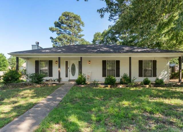 Property at 2708 Eagle Run Dr, Benton, AR 72015, 3 beds, 2 baths