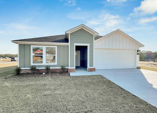 Property at 6400 Newark Dr, Bryant, AR 72002, 4 beds, 2 baths