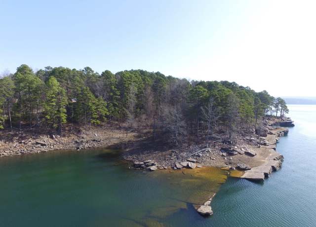 Property at 105 Garner Ln, Tumbling Shoals, AR 72581, 4 beds, 3 baths