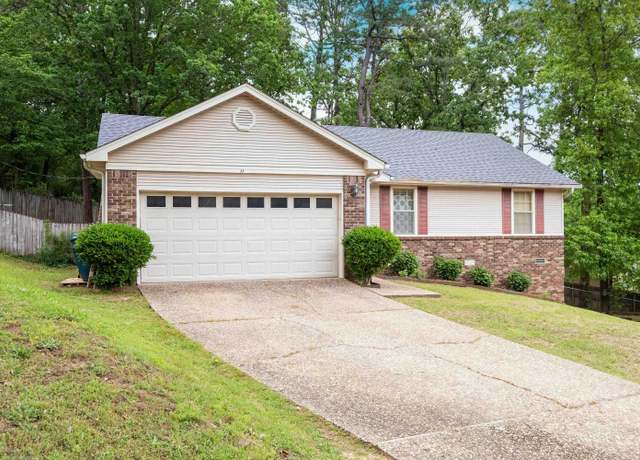 Property at 11 Sweet Gum Ct, Little Rock, AR 72211, 3 beds, 2 baths