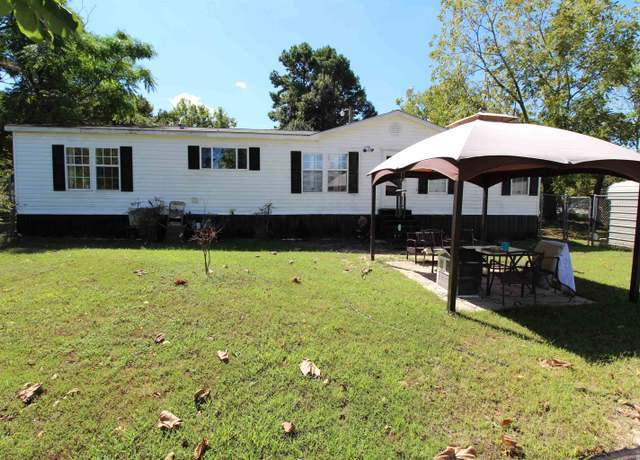 Property at 2815 Willow Spgs, Little Rock, AR 72206, 3 beds, 2 baths