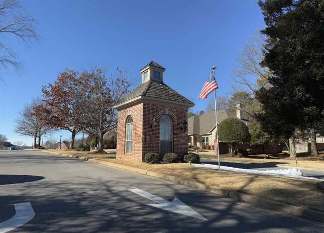 Property at 105 Navajo Trl, Maumelle, AR 72113