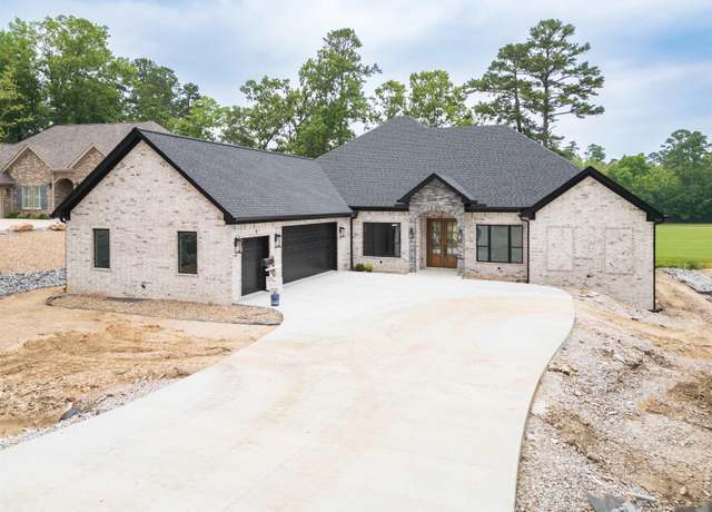 Property at 9 Soldado Ln, Hot Springs Village, AR 71909, 3 beds, 2.5 baths