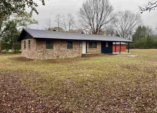 Property at 36054 E State Hwy 80 Hwy, Danville, AR 72833, 3 beds, 2 baths