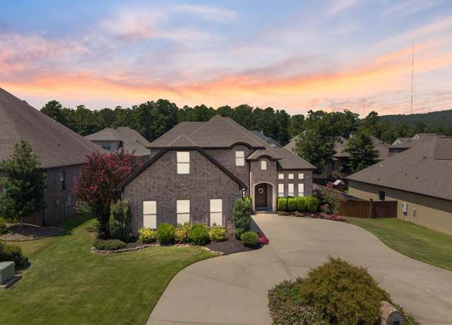 Property at 408 Miramar Blvd, Little Rock, AR 72223, 3 beds, 2.5 baths