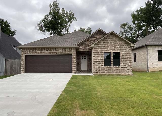 Property at 1021 N Jeff Davis Ave, Jacksonville, AR, 3 beds, 2 baths