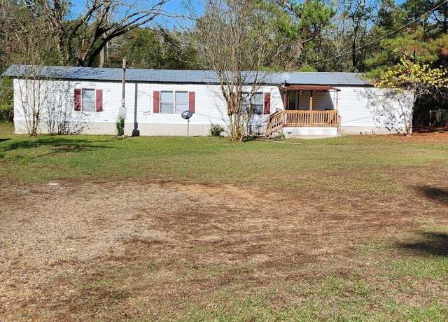 Property at 179 Woodridge Rd, De Queen, AR 71832, 3 beds, 2 baths