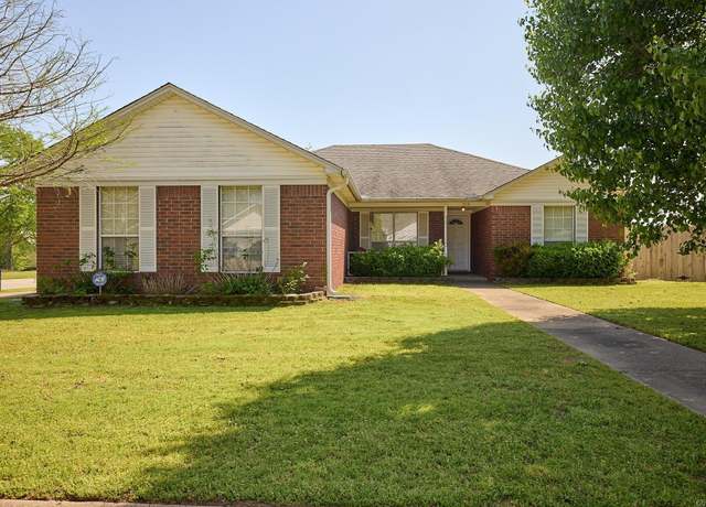 Property at 914 Amy Cir, Bryant, AR 72022, 3 beds, 2 baths