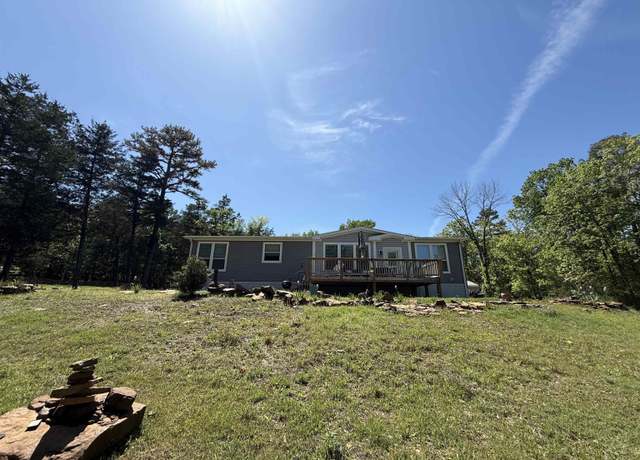 Property at 174 Danny Dr, Clinton, AR 72031, 3 beds, 2 baths