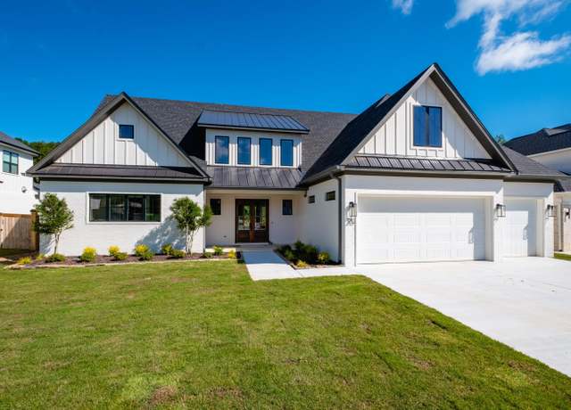 Property at 20 Abington Ct, Little Rock, AR 72223, 5 beds, 4 baths