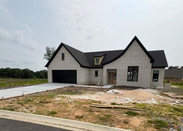Property at 107 Barton St, Beebe, AR 72012, 4 beds, 2 baths