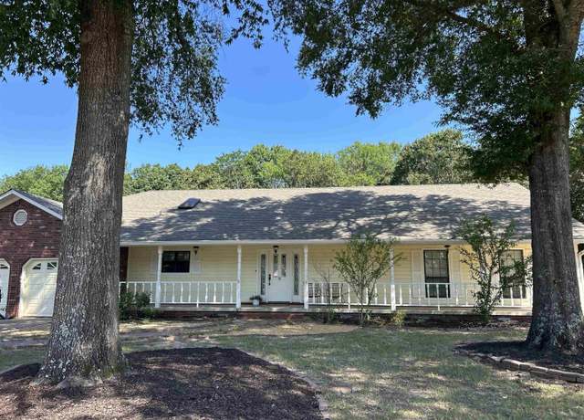 Property at 3 Brandon Cir, Conway, AR 72034, 3 beds, 2 baths