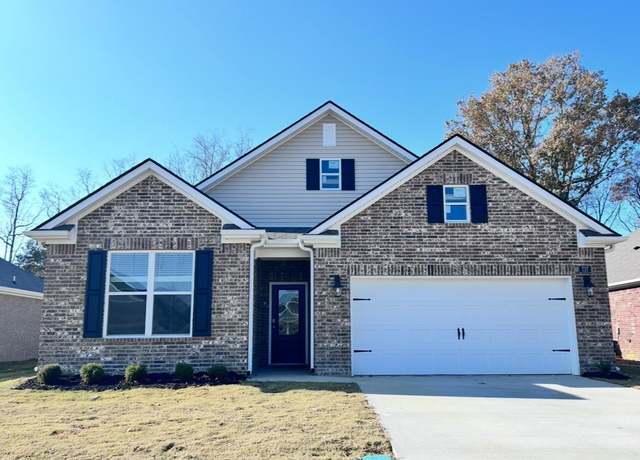 Property at 737 Edgemont Cir, Jonesboro, AR 72405, 3 beds, 2 baths