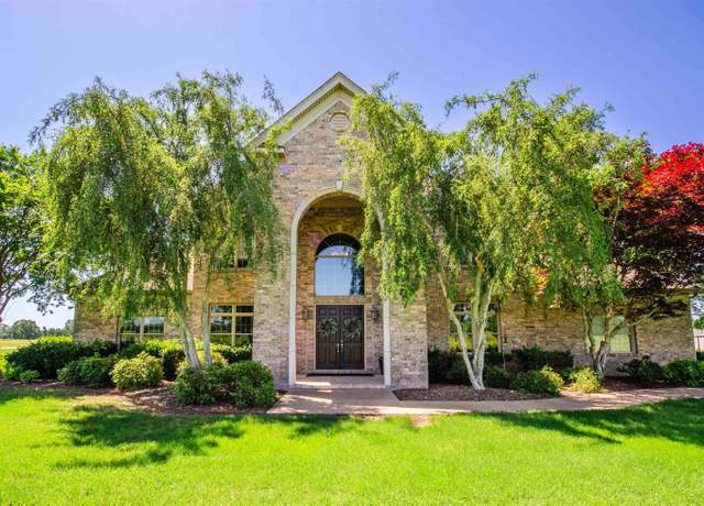 Property at 54 Middle Rd, Conway, AR 72032, 4 beds, 4.5 baths